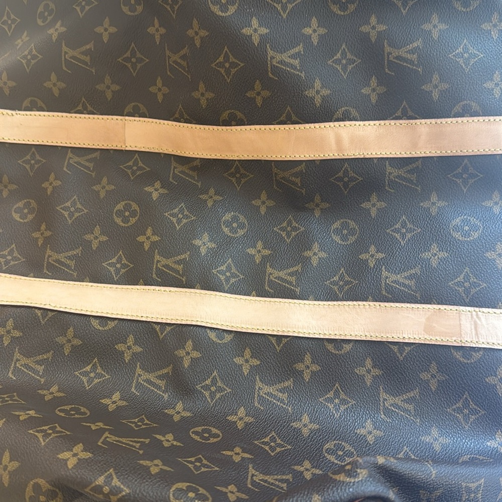 Authentic Louis Vuitton Keepall 50 - Picture 8 of 11